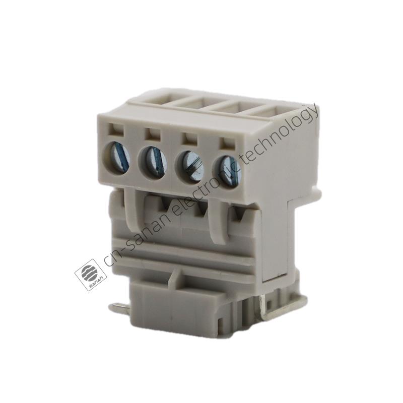 Conector pentru bloc de terminale conectabil cu arc